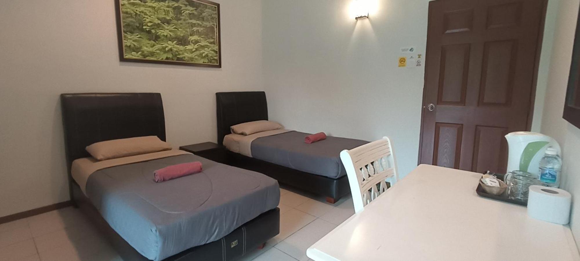Rovers Inn Guesthouse - Age 11 And Above Only (Adults Only) Tanah Rata Exterior photo